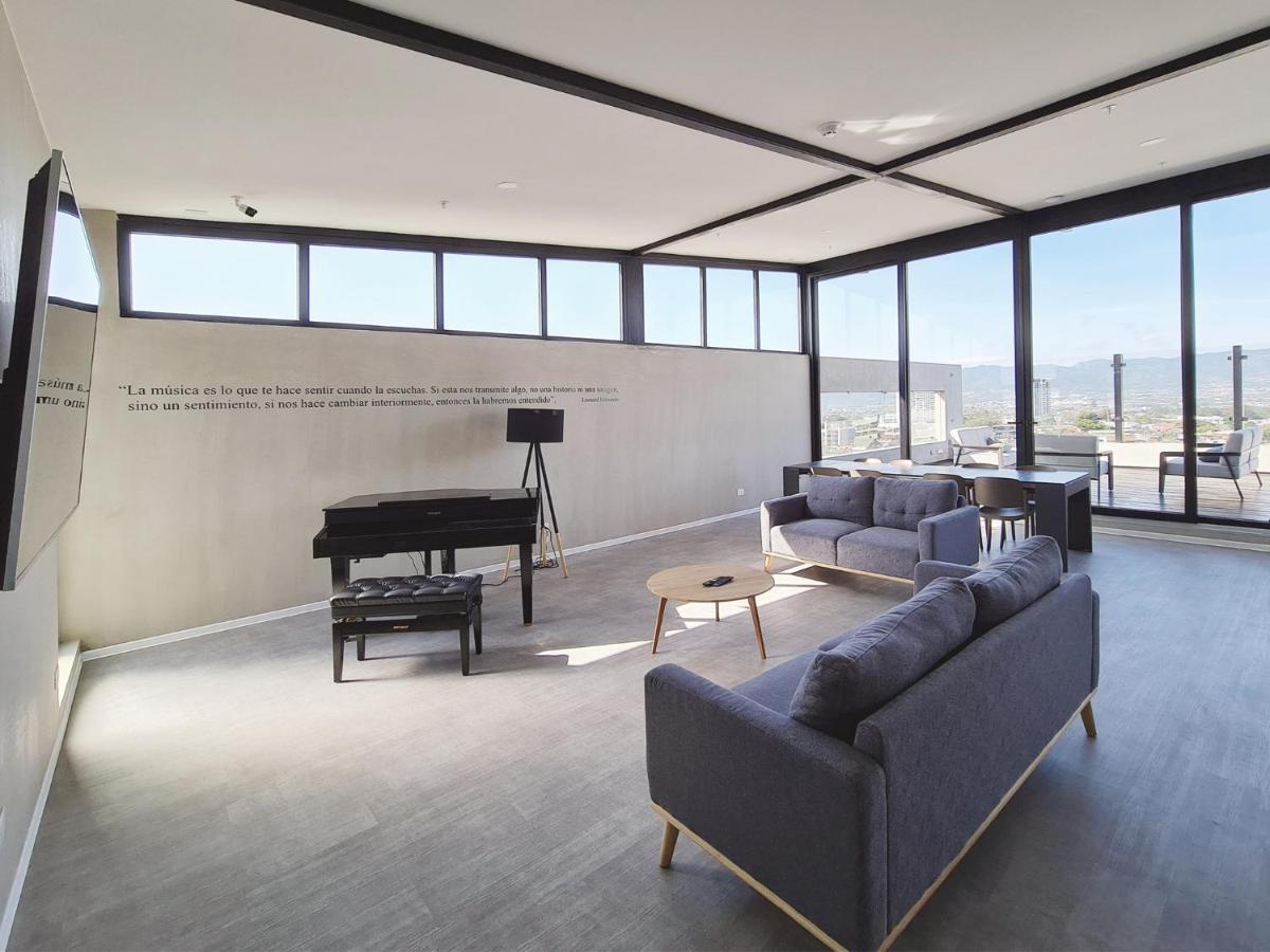 Bee Suites San Jose - Escalante Экстерьер фото