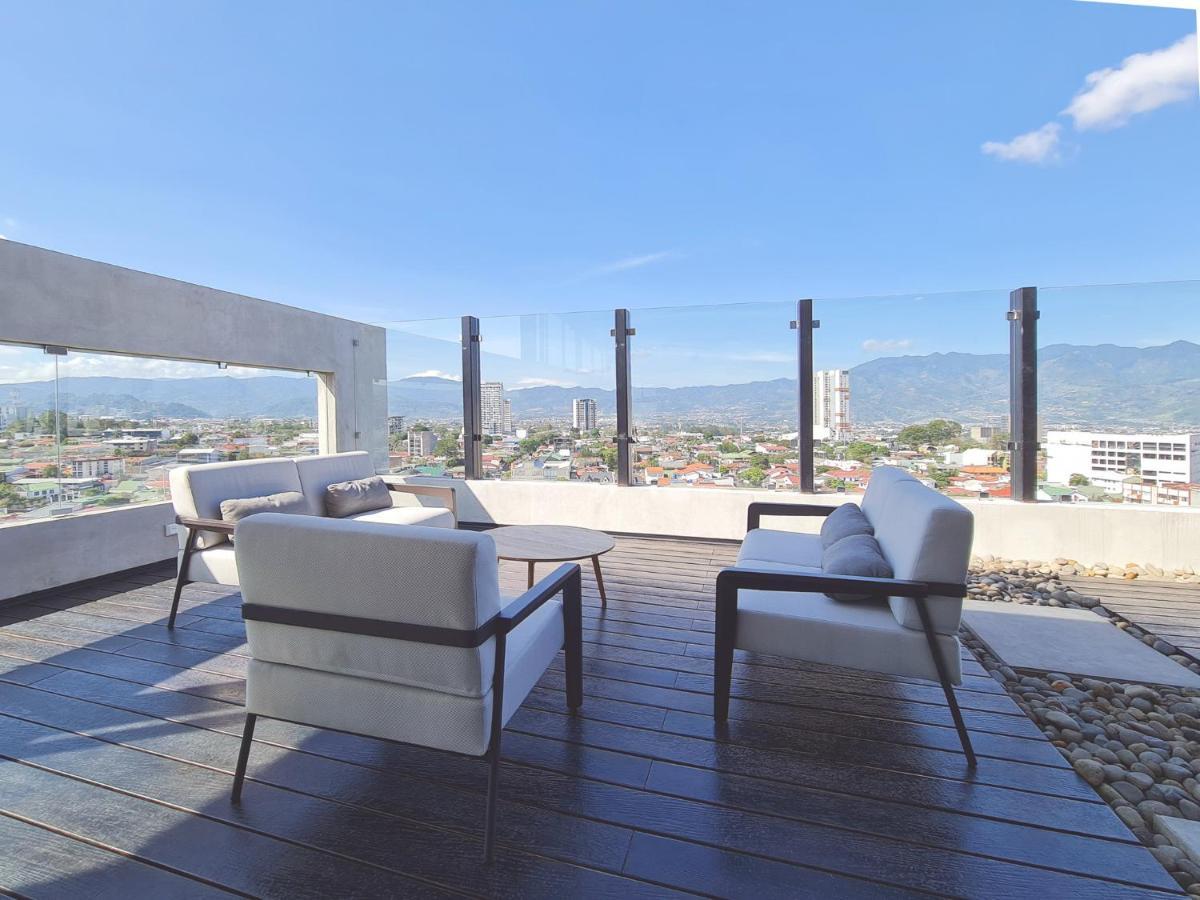 Bee Suites San Jose - Escalante Экстерьер фото
