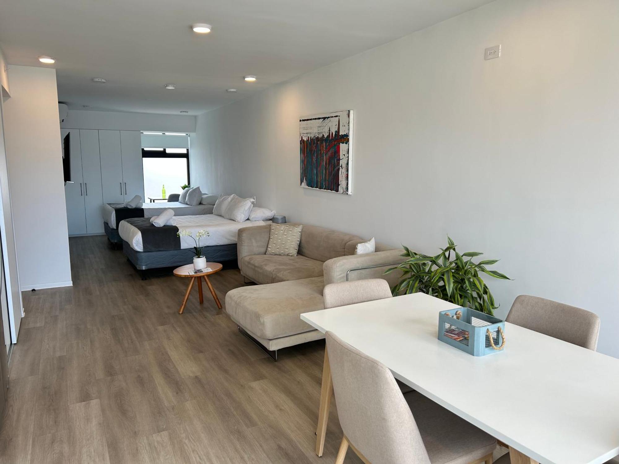 Bee Suites San Jose - Escalante Экстерьер фото